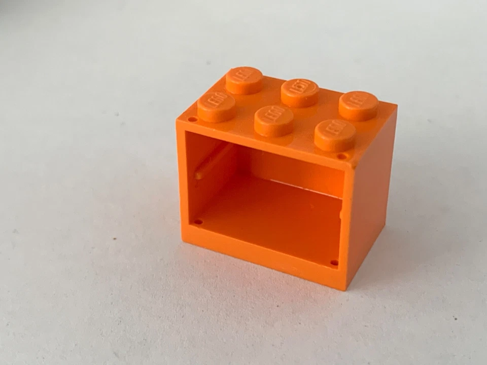 LEGO Piezas 4532 (1 pieza) Contenedor Armario 2x3x2 Tachuelas Sólidas Foto 1 de 1