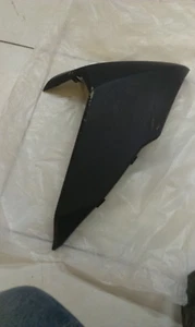 COPERCHIO PUNTALE ANTERIORE DESTRO KAWASAKI J300 DAL 2014 IN SU COLORE NERO - Foto 1 di 2