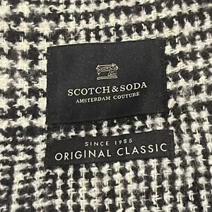 £125 SCOTCH & SODA MONOCHROME BOUQLET PRINCE OF WALES CHECK WOOL MIX SCARF X0 - Picture 1 of 2