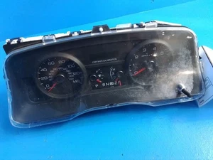 Ford Crown Victoria Police 2011 Speedometer Cluster Analog MPH Fits 09-11 CROWN - Picture 1 of 12