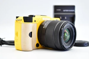 ⏯️[Excellent+5] Pentax Q10 yellow Digital Camera  02 Standard Lens From Japan - Picture 1 of 17