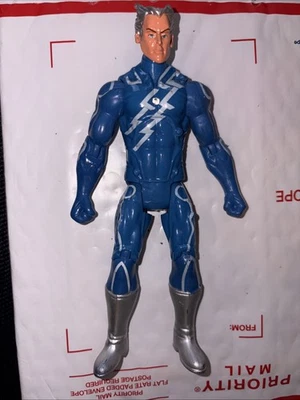 Figura de acción Quicksilver Marvel Foto 1 de 2