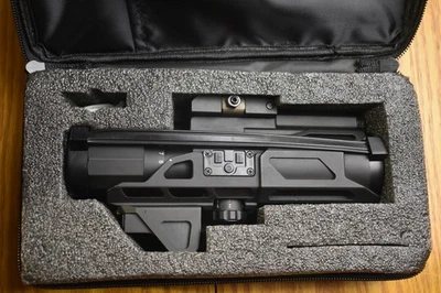 VISM Ultimate Sighting System Gen III 3-9x40 P4 francotirador con punto rojo VSTP3940GDV3 Foto 1 de 4