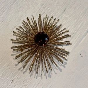 Vintage Sarah Coventry Gold Tone StarBurst Brooch Large Topaz Rhinestone - Picture 1 of 5