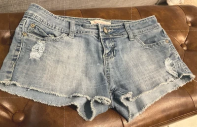 Pantalones cortos Hot Kiss "Cici short" desgastados lavado claro talla 3 Foto 1 de 3