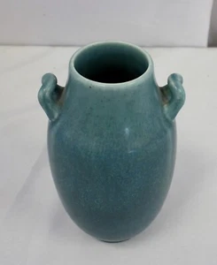 Rookwood 2-Handle VASE in Cerulean Blue. Shape #77 Orig Cast by Auckland. 1928 - Picture 1 of 6