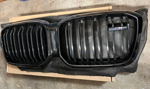Genuine BMW G01 X3/X4 Gloss Black Double Slotted M Kidney Grill - Bild 1 von 3