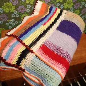 Large Stripy Bright Vintage Knitted Crochet Wool Blanket Throw - Picture 1 of 15