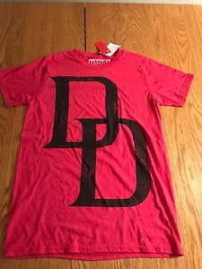 NEW NWT MARVEL COMICS DAREDEVIL LOGO 50/50 COTTON/POLY RED SMALL T-Shirt - Picture 1 of 3