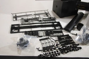 Intermountain Railway scala O kit non assemblato ACF 8000 carro cisterna UNION nero 1001 - Foto 1 di 5