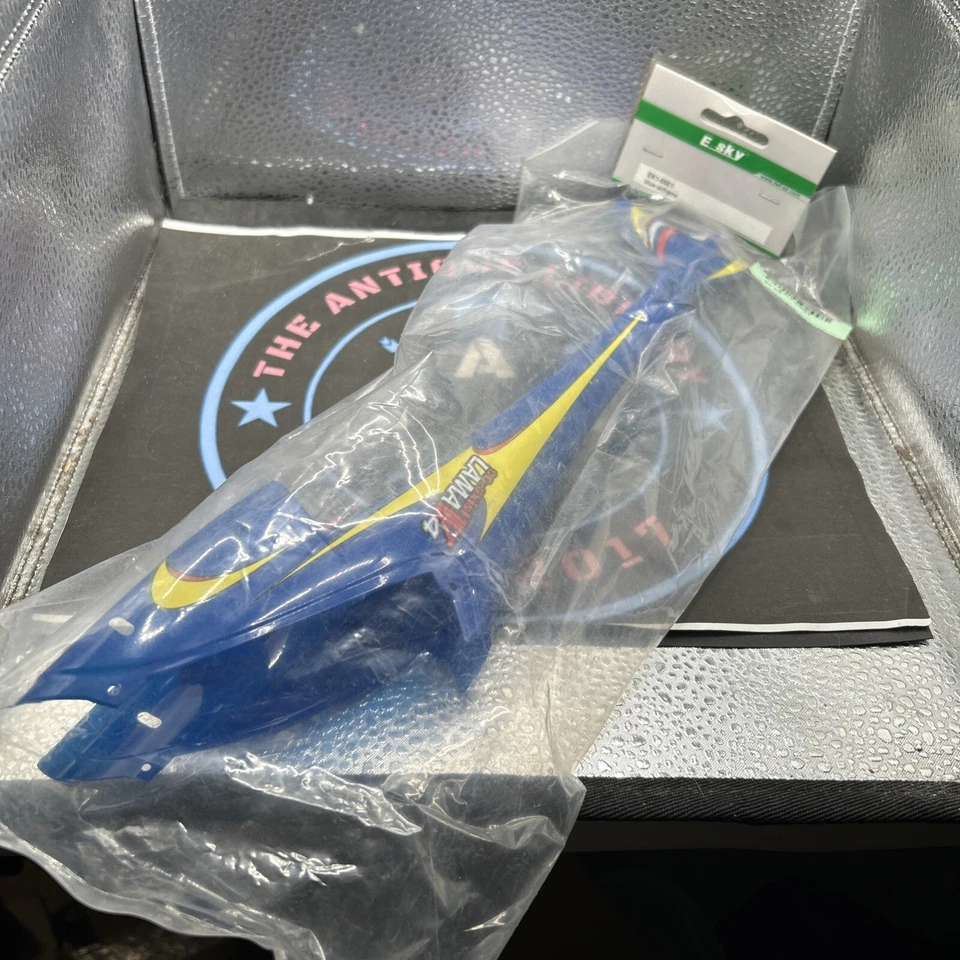 E_Sky. ESky. E Sky. Fuselaje azul EK1-0581 Foto 1 de 1