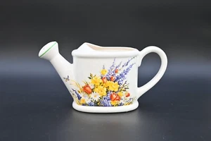 Vintage Teleflora Geschenk Keramik Übertopf Gießkanne Vase Wildblumen Schmetterling - Bild 1 von 10