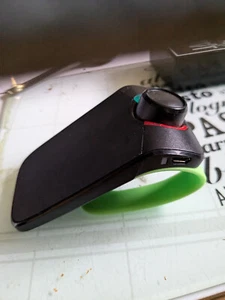 Parrot Neo 2 HD OREILLETTE DE POCHE CHEMISE comme neuf Bluetooth pour voiture - Photo 1/2
