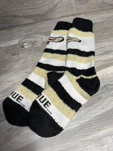 PURDUE BOILERMAKERS COLLEGE TEAM WHITE WOMENS SOFT COMFY FUZZY CREW SOCKS - Picture 1 of 4