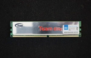 Team Elite TEDD2048M800HC5 DDR2 Module 2GB (1x2GB) PC2-6400U DDR2-800 CL5 #7895 - Bild 1 von 1