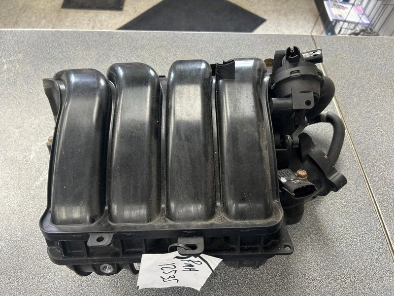 2017-2020 Hyundai Elantra Intake Manifold 2.0L Sedan OEM Foto 1 de 1
