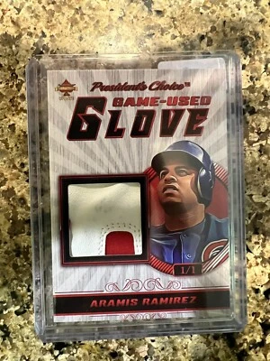 Aramis Ramírez Cubs Juego Usado Guantes de Bateo Parche Rojo Pres. Tarjeta de elección *1/1* Foto 1 de 2