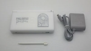 Rare! Nintendo DS lite Console " FF Clystal C Limited Edition " TESTED /13015 - Picture 1 of 4