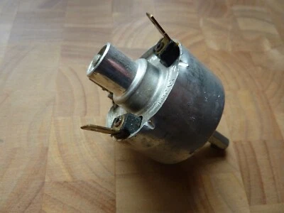 Hillman Minx / Hunter Rotary wiper switch.   NOS.    Model 117SA.  Lucas 35753A. - Image 1 of 3