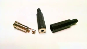 Conector en línea de 1/8" plástico estéreo 4J2-300 2 piezas - Imagen 1 de 1