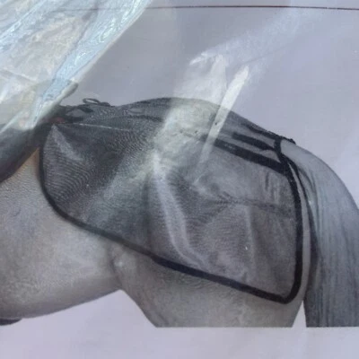 Hoja de grupa de mosca Tough-1 Foto 1 de 3