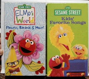 2x VHS Elmos World Flowers Bananas & More 2000 & Sesame Street Kid's Songs - Foto 1 di 7