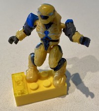Halo Mega Bloks Covenant ELITE Pilot - Yellow, from Series 3. Free Postage!!!