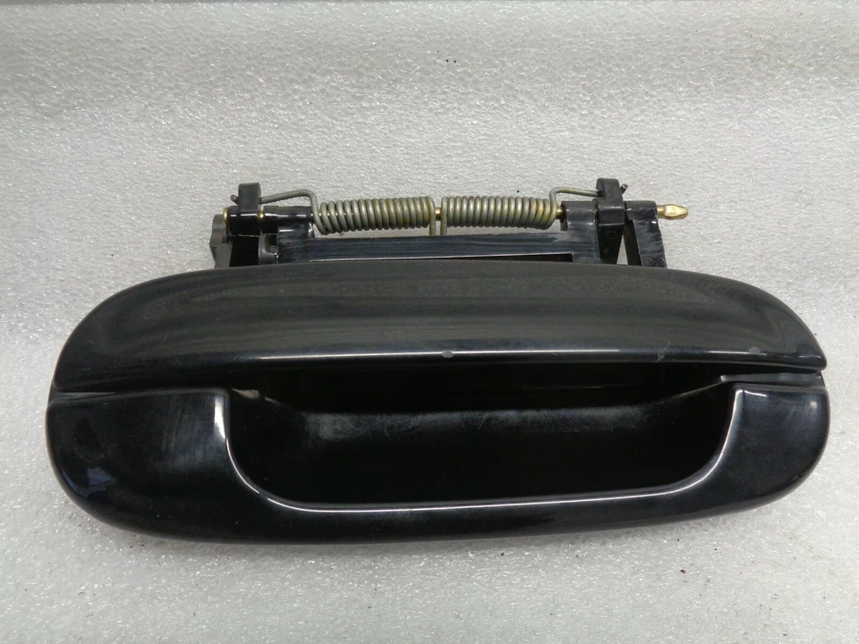 Manija de puerta exterior trasera derecha negra OEM DK902215 2003-2007 Cadillac CTS Foto 1 de 4