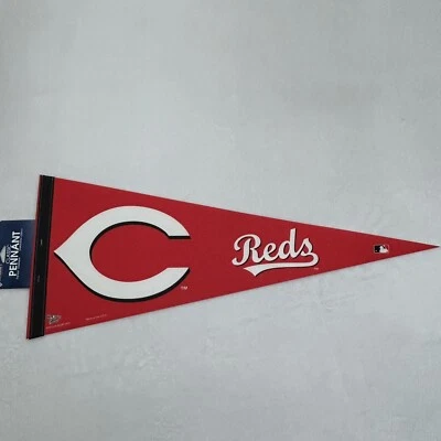Cincinnati Reds MLB Baseball WinCraft Classic Felt Pennant Banner Flag 30x12 - Image 1 of 4