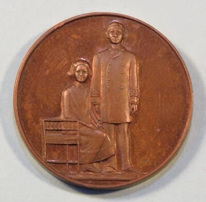 1997 Thailand King Rama 9 IX Father & Mother Medal Amulet Large Coin Thai BE2540 - Picture 1 of 2