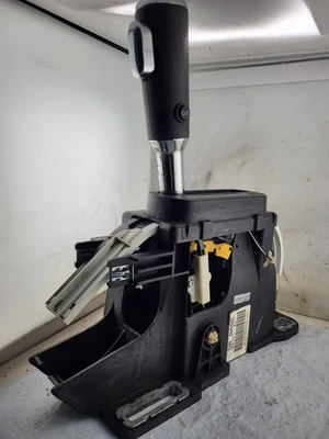 2006-2010 福特探险者自动变速器地板变速器 7L2P-7K004-BB3JA6 — 第 1/4 张图片