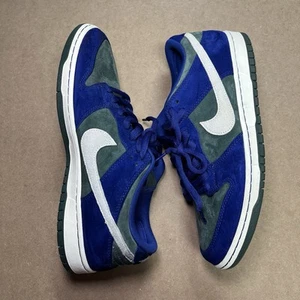 Size 10.5- Nike Dunk Pro SB Low Deep Royal Vintage Green - Picture 1 of 10
