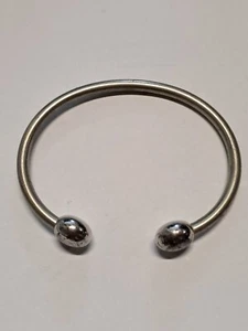 Q Ray marked Titanium & silver tone ends magnetic bangle bracelet 5.5" adjustabl - Picture 1 of 5