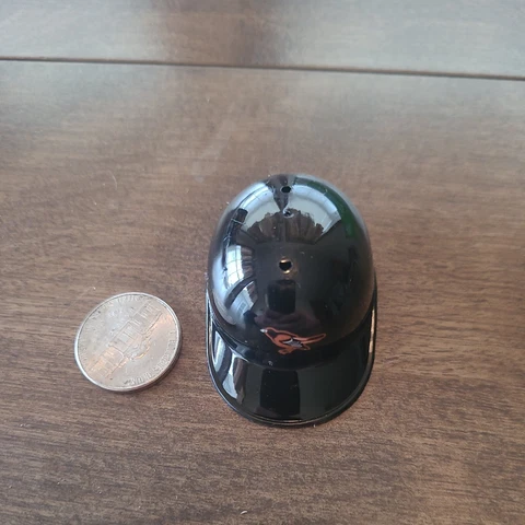 Nice Vintage Laich Baltimore Orioles Gumball Mini Helmet. Rare Cover