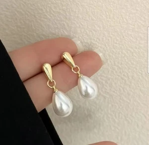 Elegantes pendientes colgantes de oro y perlas - Imagen 1 de 4