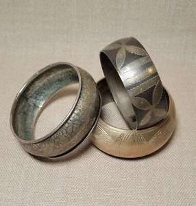 3 VTG Etched Bangle Cuff Bracelets Brass Boho Hippi - Picture 1 of 14