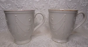 2er Set ~ Lenox French Perle Scroll Becher ~ fast neuwertig - Bild 1 von 6