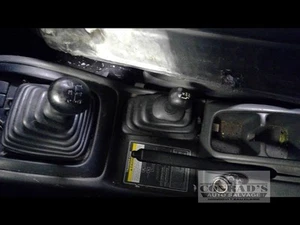 Transfer Case 2.0L Manual Transmission Opt M59 Fits 99-04 TRACKER 1004950 - Picture 1 of 12