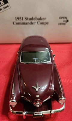 Danbury Mint 1951 Studebaker Commander Coupe  - Image 1 of 4