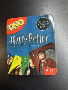 Harry Potter UNO en lata de coleccionista con regla de sombrero clasificador - Imagen 1 de 9