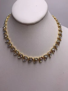 42 $ Anne Klein goldfarbene Kristallhalskette 16 plus 3" AA2 - Bild 1 von 7