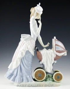 Lladro Figurine BABY'S OUTING MOTHER & CHILD, BABY IN BUGGY #4938 Retired Mint - Picture 1 of 11
