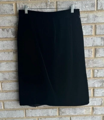 Falda de terciopelo negra para mujer Emanuel Ungaro Parallele Paris talla 14. Foto 1 de 4