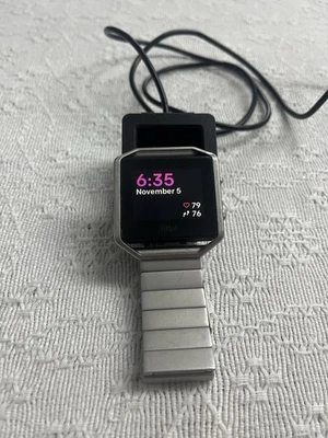 Fitbit Blaze With Stainless Steel Band & USB Charger - Image 1 of 4