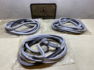 Sello puerta trasera derecha e izquierda y delantera derecha mercedes-benz w123 nuevo de stock - Imagen 1 de 13