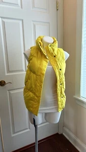 Gap Yellow Winter  Down Puffer Vest Women’s Sz XS - Picture 1 of 6