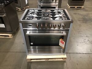 New Listing36 in. 220/240 V Dual Fuel Range 5 Burners (Open Box, Cosmetic Imperfections)