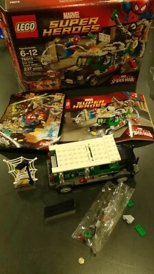 Lego 76015 Doc Ock Truck Heist + manual + box (no figures) - Image 1 of 4