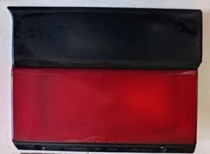 TOYOTA LITEACE KM36 YM40 YM41 LHS TAILGATE MOUNTED TAIL LIGHT TAILLIGHT TRIM - Picture 1 of 2