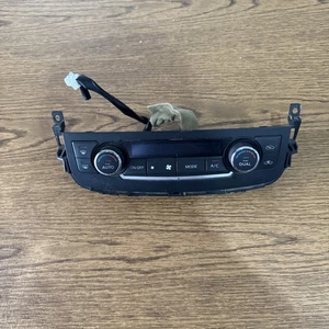 2017 Nissan Altima AC Heat Temperature Climate Control OEM 2016 2018 - Picture 1 of 2